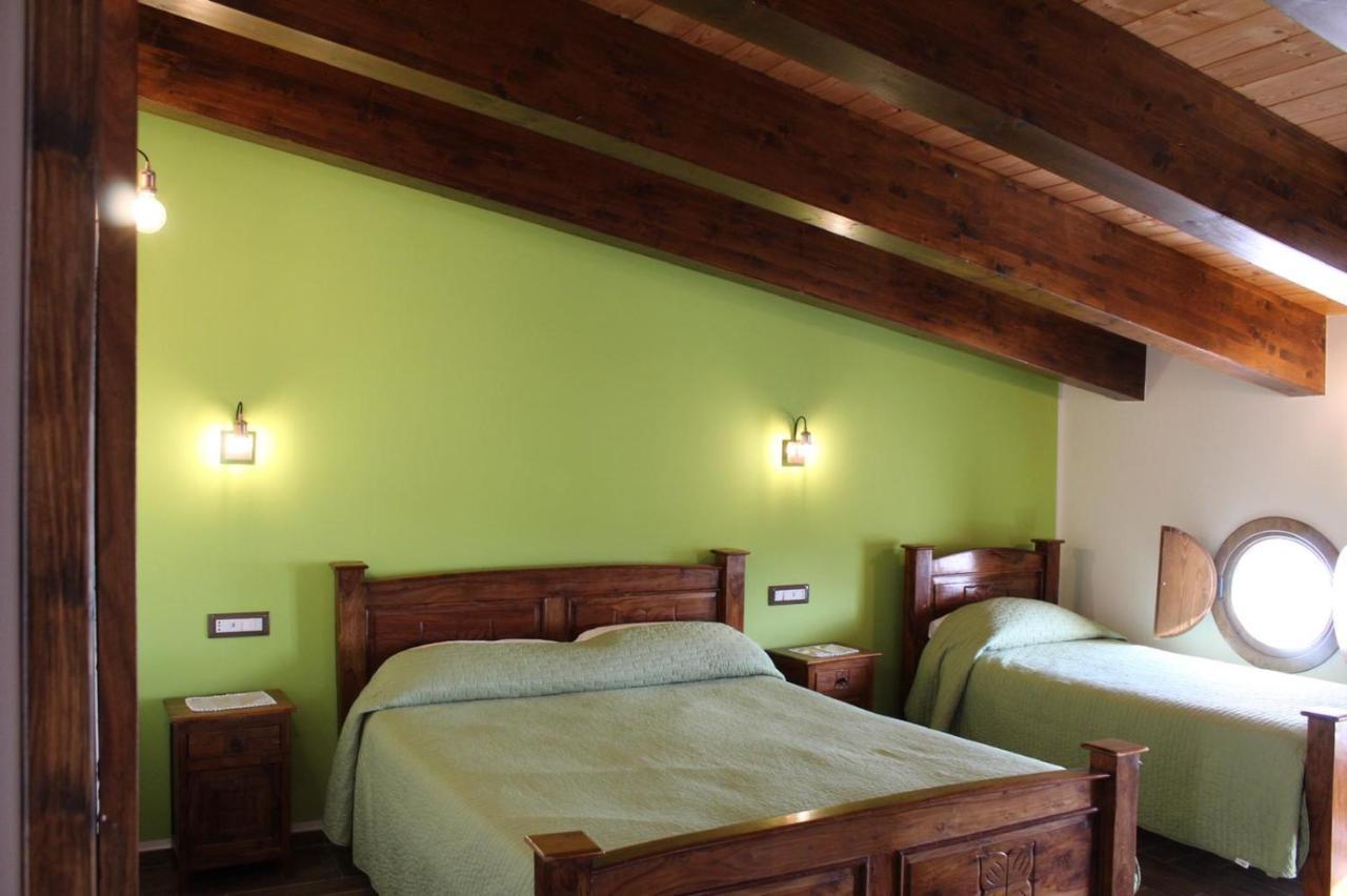 אג'רולה The Chalet, Guest House מראה חיצוני תמונה
